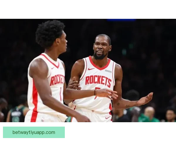 杜兰特称詹姆斯还能延续4到5年职业生涯 强调末节低出手因重视团队篮球